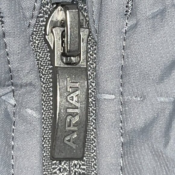 ARIAT Quilted Equestrian Western Insulated  Stable Jacket Technology Equipped -M - Picture 10 of 16